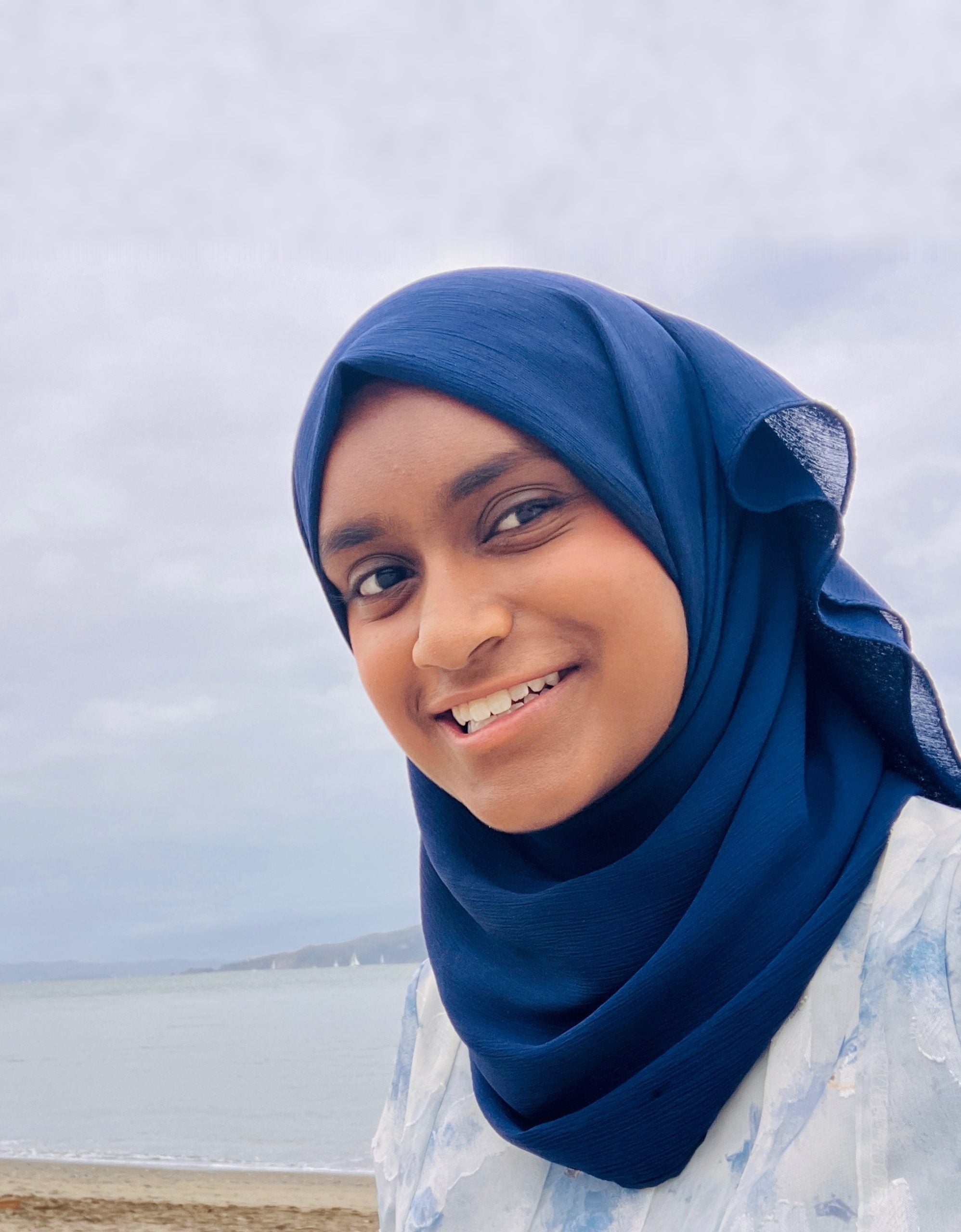 Headshot of Zaynab Mohiuddeen